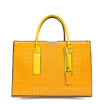 Bolsa Textura Croco - Verniz Berlim